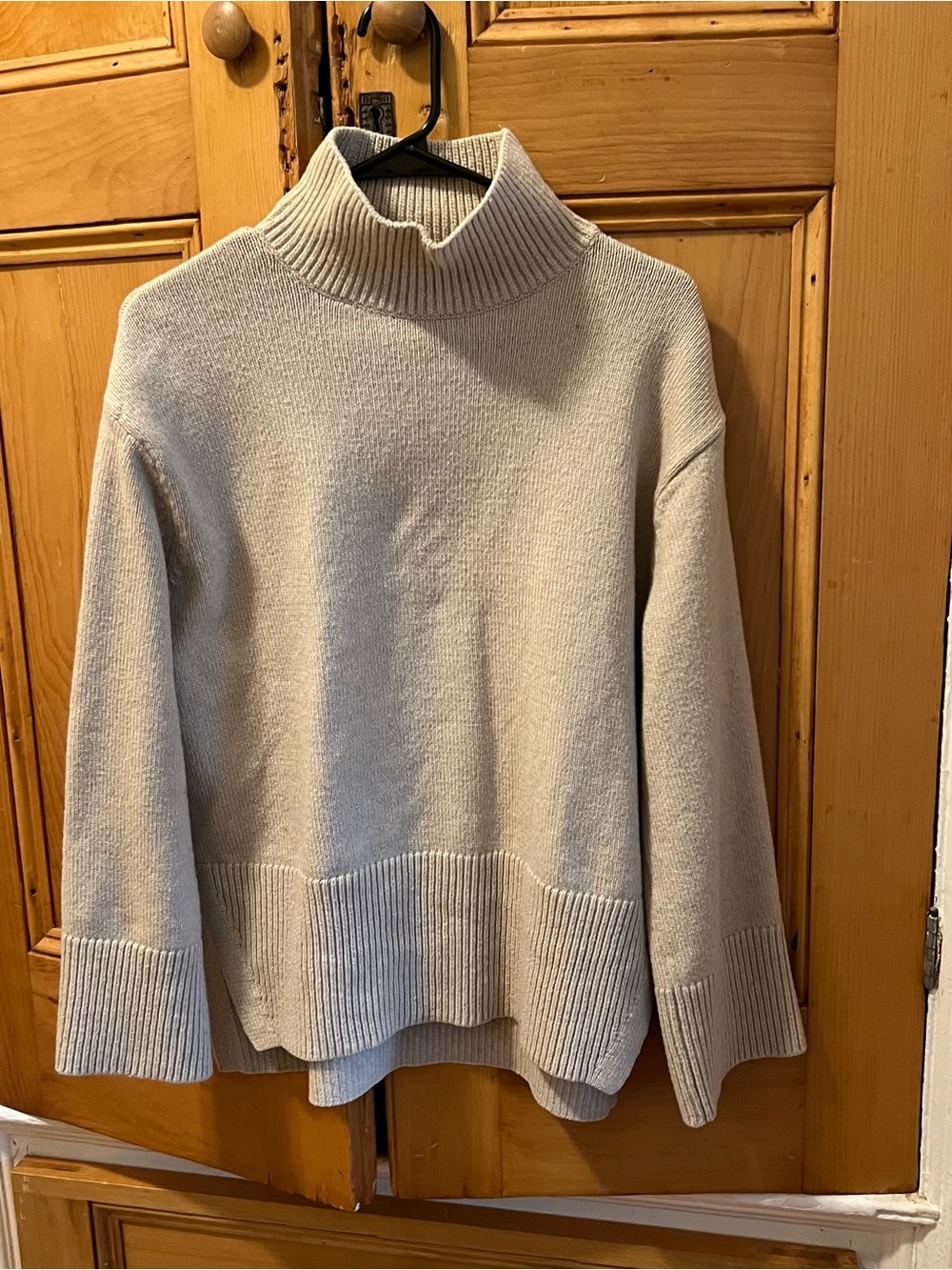 H&M Cream Mock Neck Beige Sweater